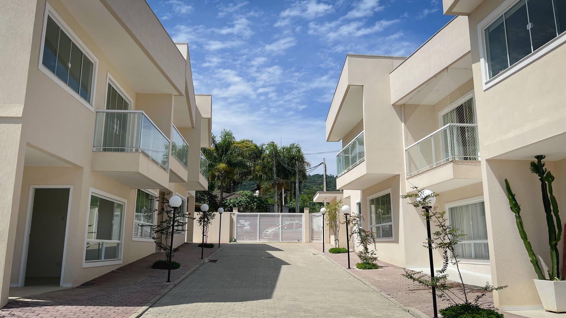 #1138 - Casa para Venda em Niterói - RJ